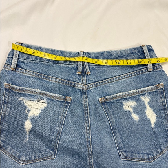 Good American Light Blue Ankle Jeans - Picture 9 of 9